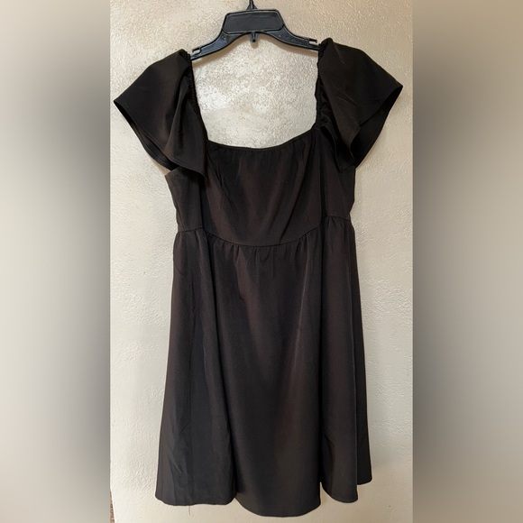 Little Black Dress -Cap Short Sleeve Square Neck - Picture 3 of 6